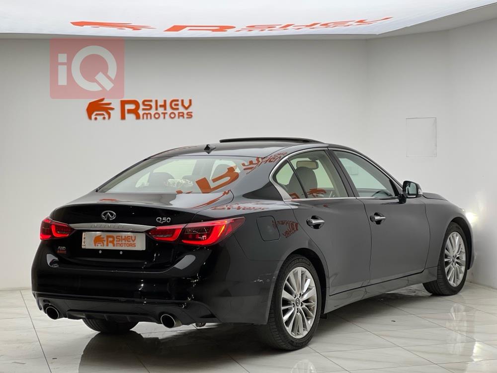 Infiniti Q50